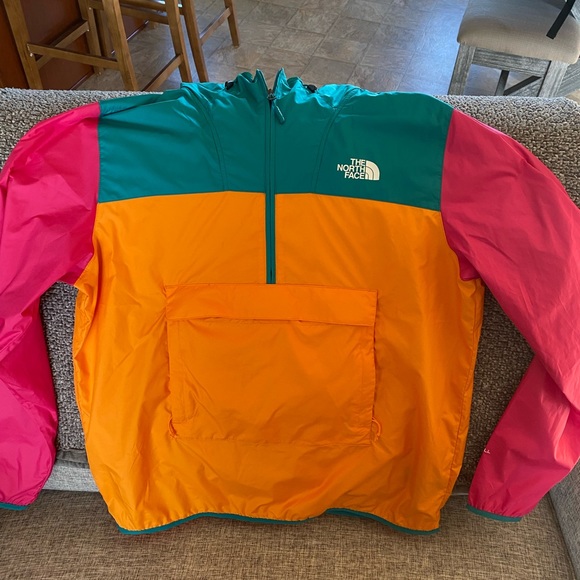 The North Face Other - Large men’s rainwear pullover. North face.